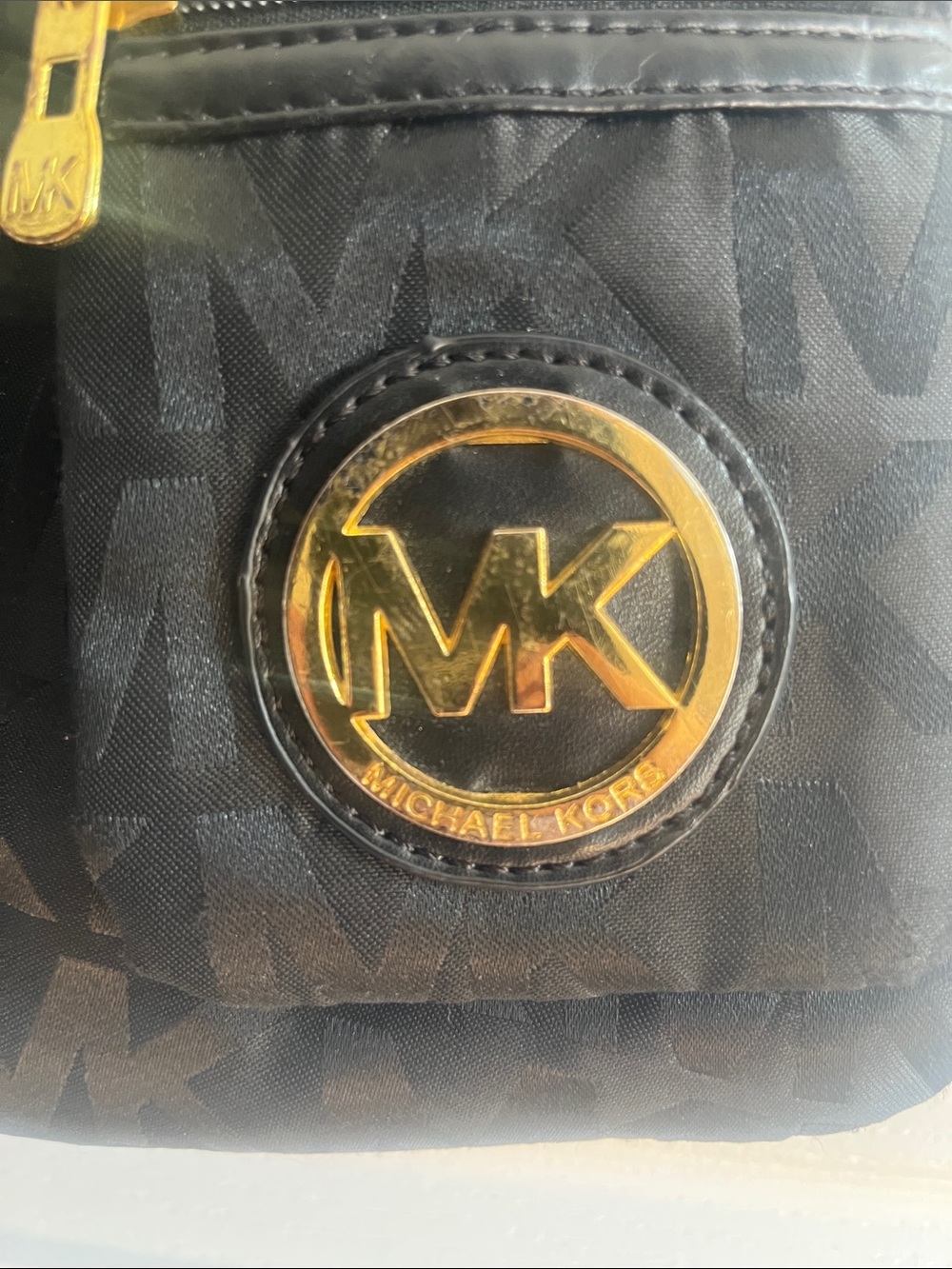 Michael Kors Black Crossbody Messenger with Gold Accents - Picture 4 of 8
